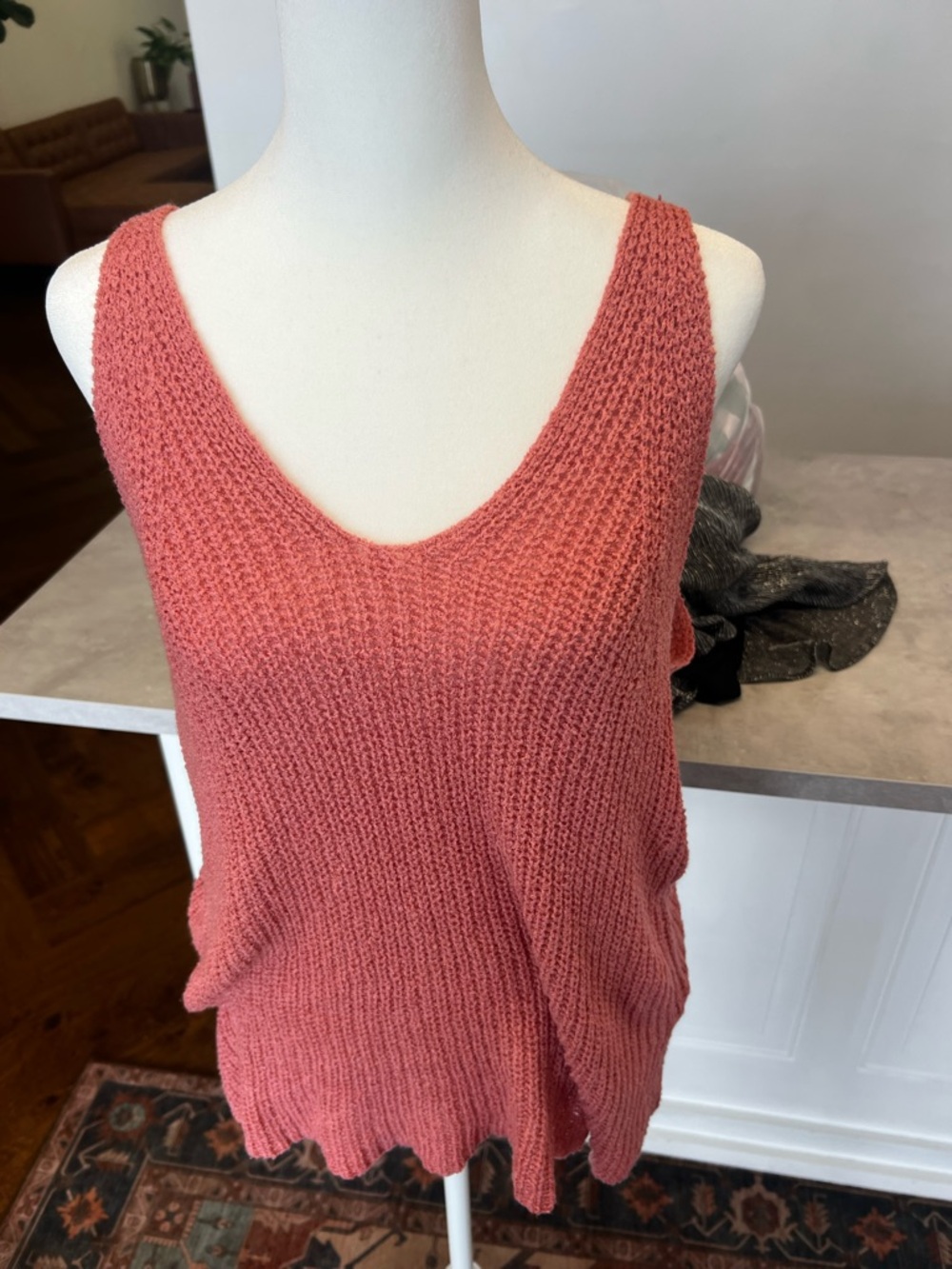 Staccato Coral Knit V-Neck Tank